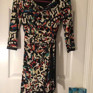 Tahari Arthur S Levine Size 2 Multi-color Quarter Length Sleeves